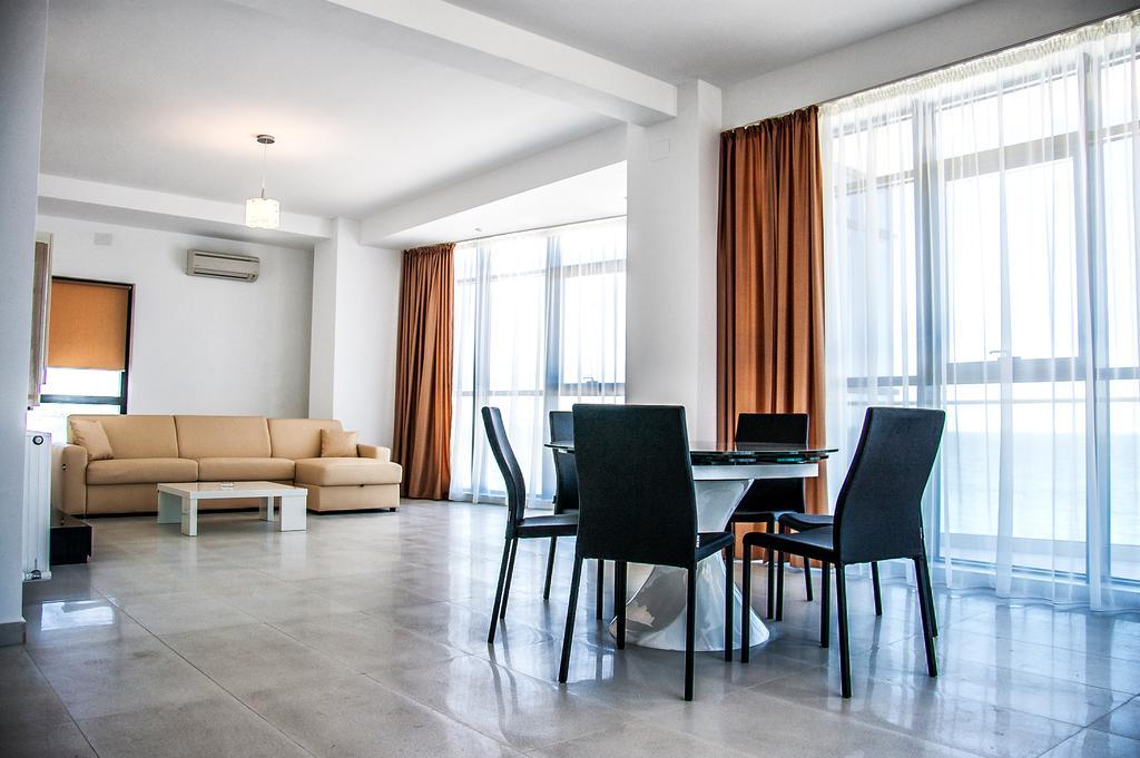 Riviera Residence Apartments Mamaia Εξωτερικό φωτογραφία