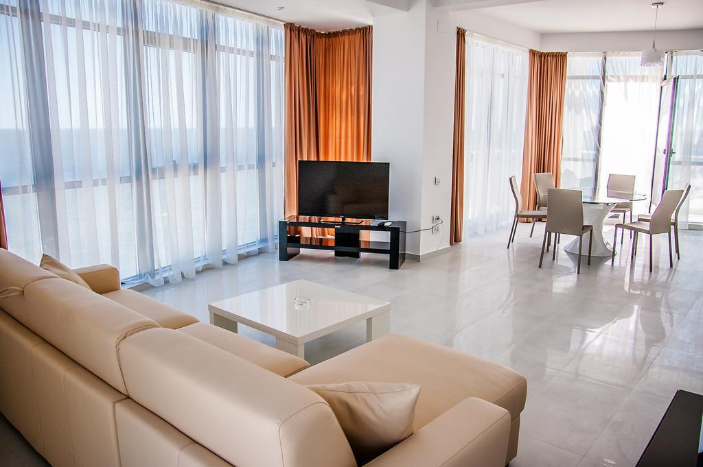 Riviera Residence Apartments Mamaia Δωμάτιο φωτογραφία